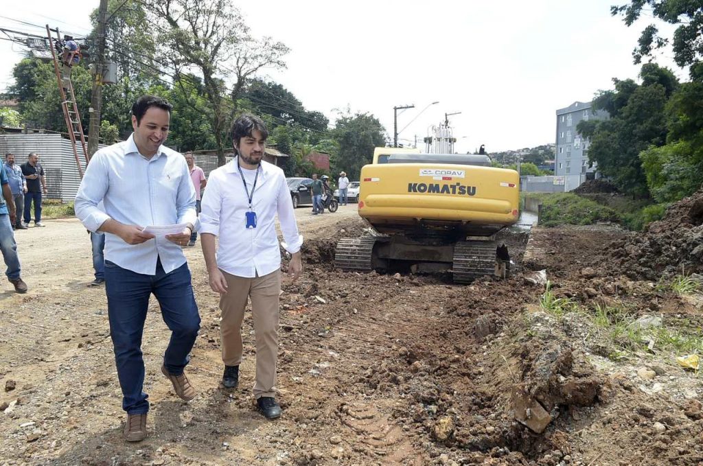 Prefeitura retoma obras na avenida Minas Gerais, no Soberana