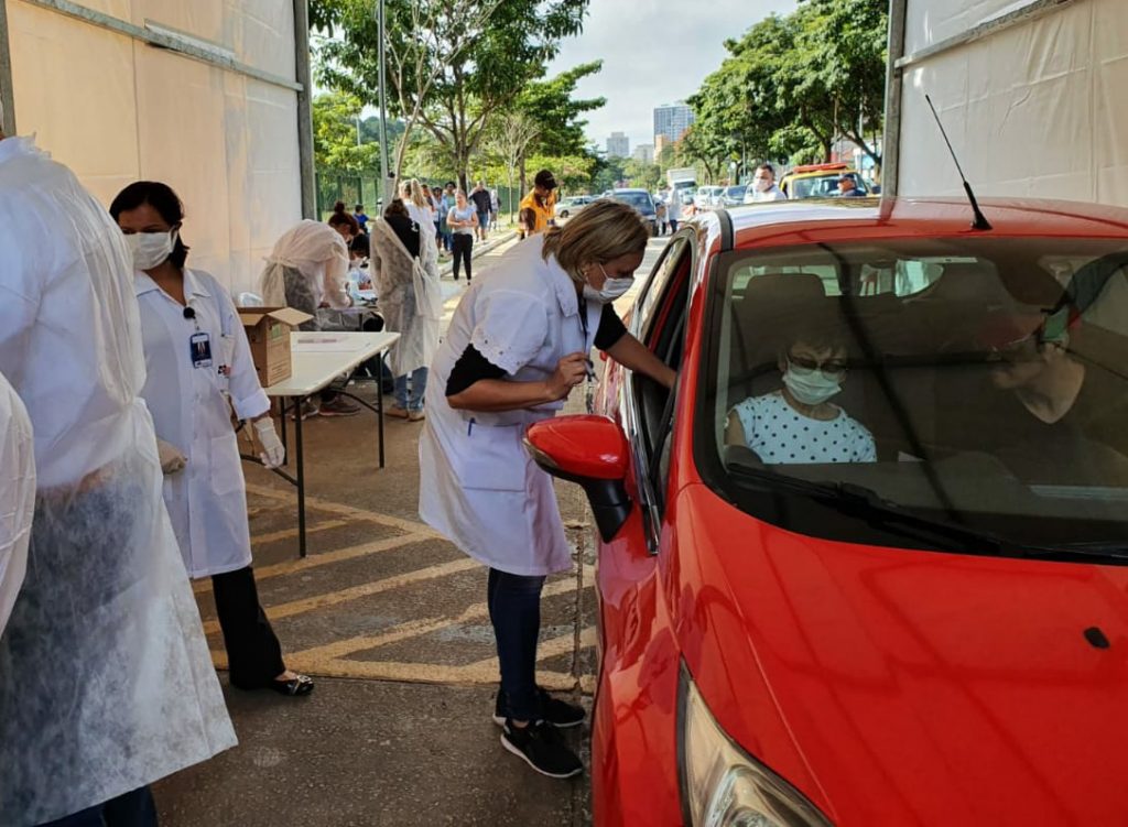 Com poucas doses, vacinação contra a gripe recomeça nesta segunda-feira