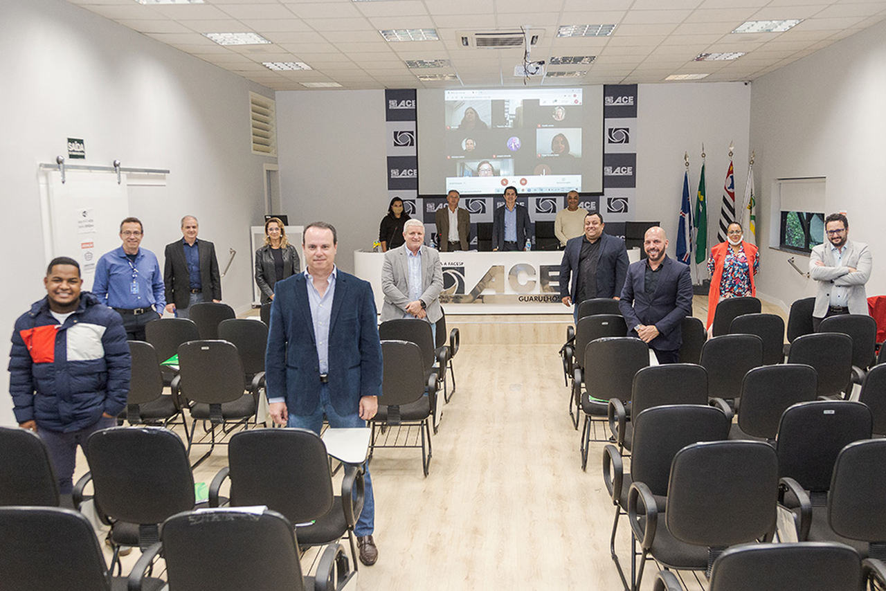 Finalistas PDE-ACE