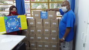 EDP entrega brinquedos para alunos de Guarulhos