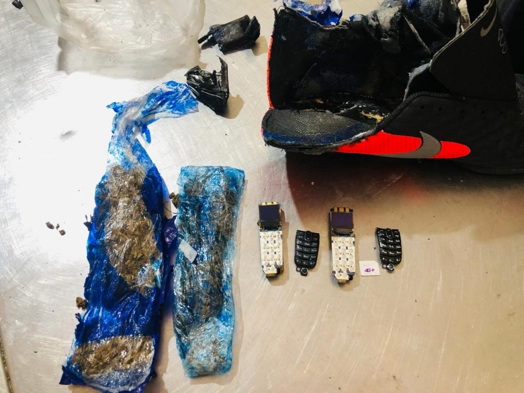 Agentes encontram maconha em tênis no CDP de Guarulhos