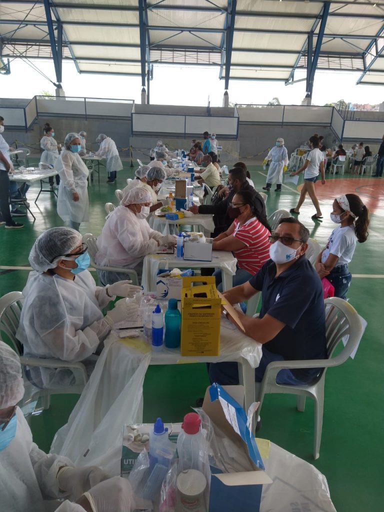 Testagem da covid-19 no CEU Bonsucesso detecta 625 casos positivos