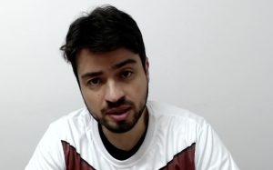 Notícias Guti com a camisa do Flamengo em live