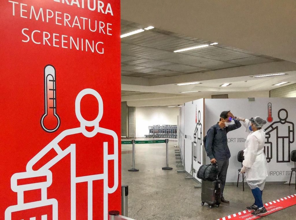 Governo proíbe voos vindos do Reino Unido e Irlanda do Norte no Aeroporto de Guarulhos