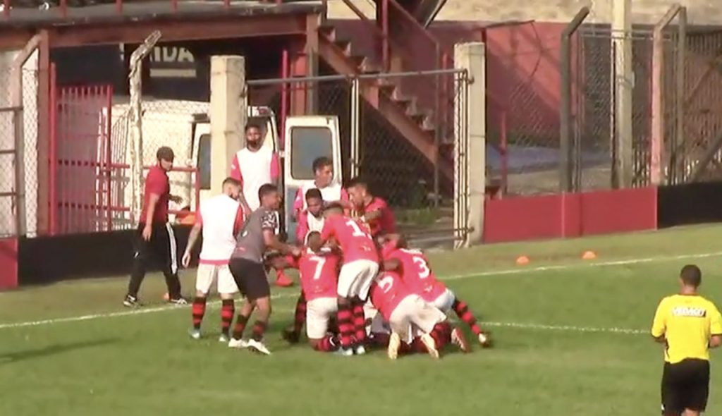 Guarulhos x Flamengo