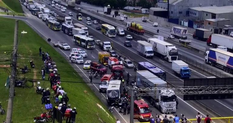 Acidente na Dutra