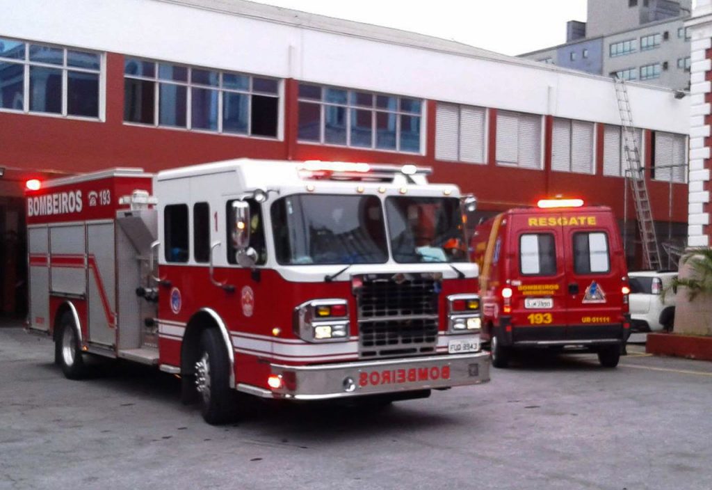 Incêndio atinge indústria de produtos químicos na Cidade Satélite