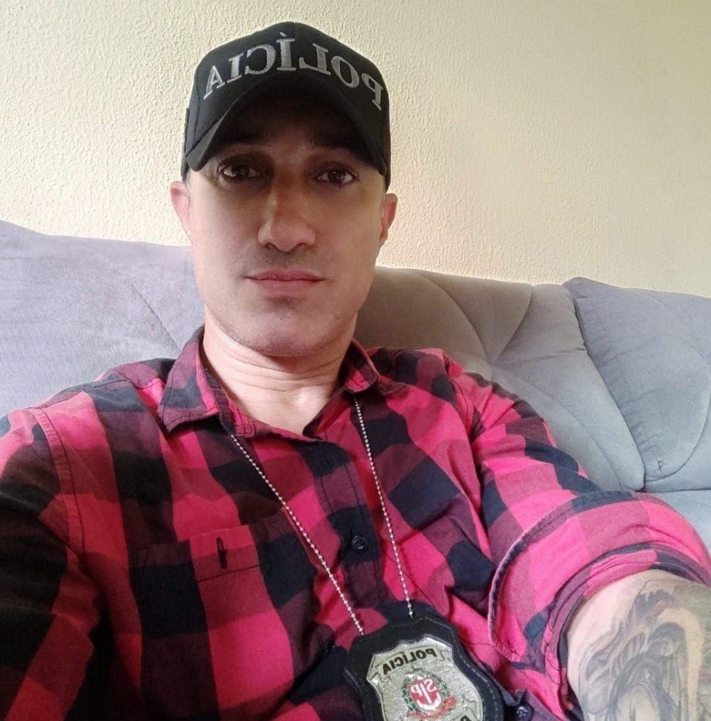 Carro de policial é encontrado com corpo carbonizado no Jardim Dona Luiza