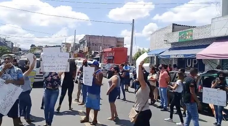 protesto comerciantes