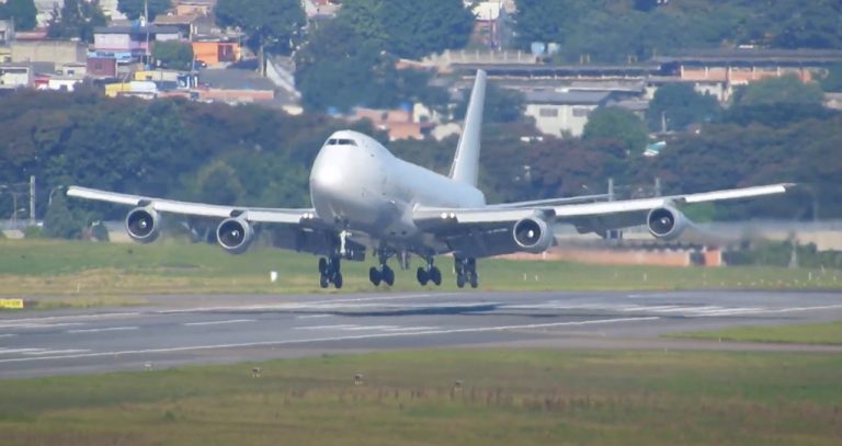 Boeing 747-200F