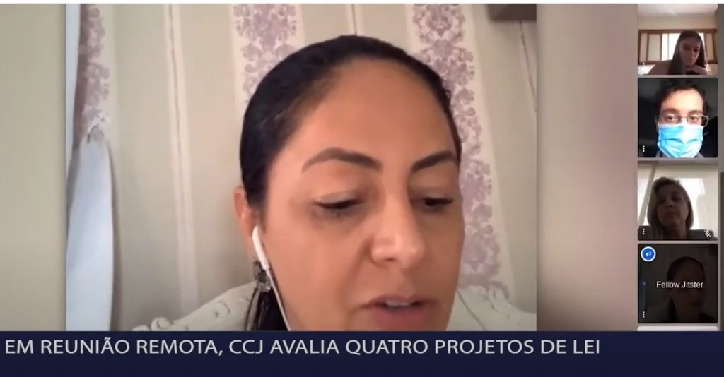 Comissão da Câmara rejeita projeto para proibir bicicletas na pista de caminhada do Bosque Maia