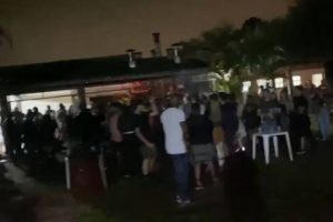 festa clandestina