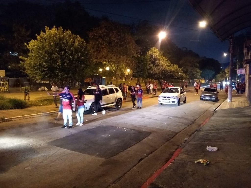 GCM atende 49 denúncias de aglomeração com 1.200 envolvidos no fim de semana