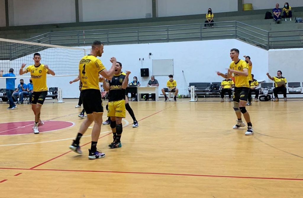Vôlei Guarulhos x Araçatuba
