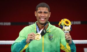 Hebert Conceição conquista o ouro no boxc
