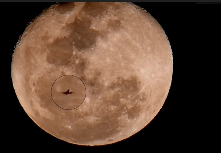 Lua Avião