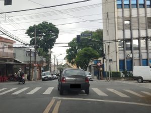 Semáforo quebrado