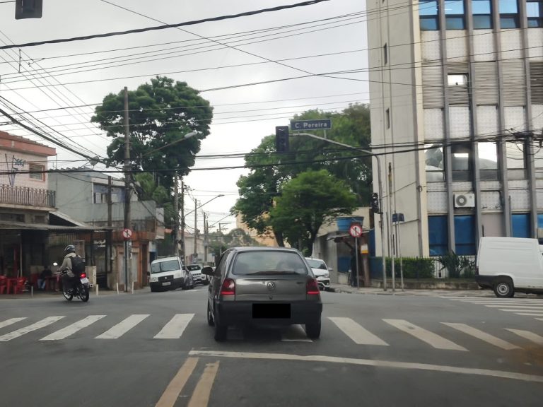 Semáforo quebrado