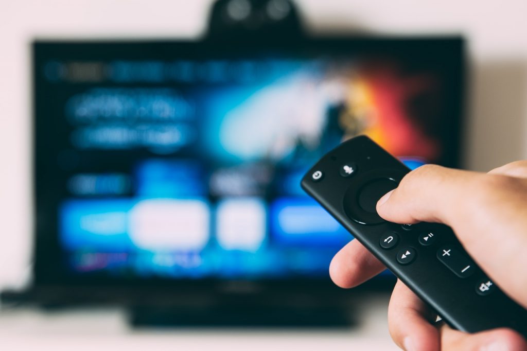 Famílias de baixa renda podem solicitar parabólica digital gratuita