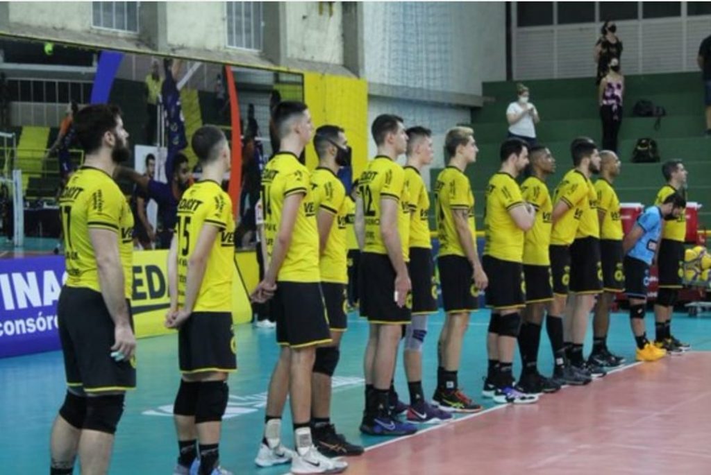 Vôlei Guarulhos perde para o São José no primeiro jogo fora de casa