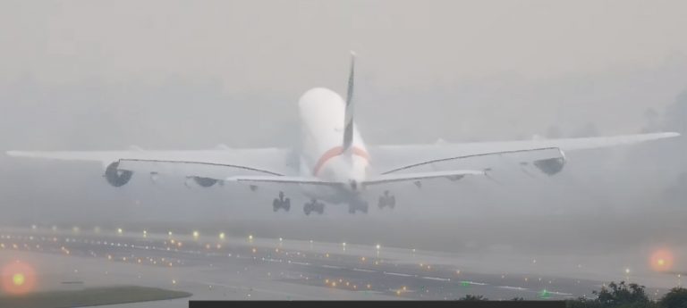 A380 arremetida