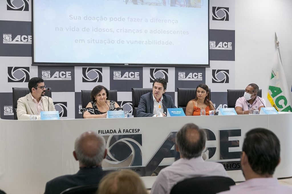 ACE e AECG divulgam campanha para destinar parte do IR a causas sociais de crianças e idosos