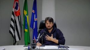 Guti x taxa do lixo