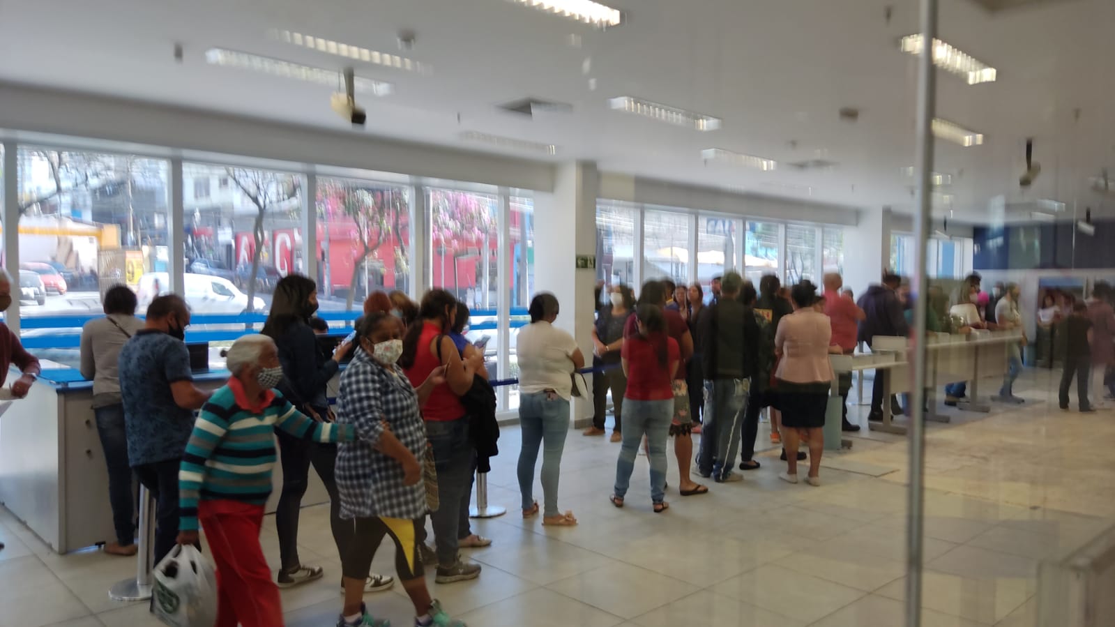 Caixa Atendimento