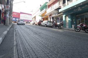 Recapeamento rua Padre Celestino, no Centro