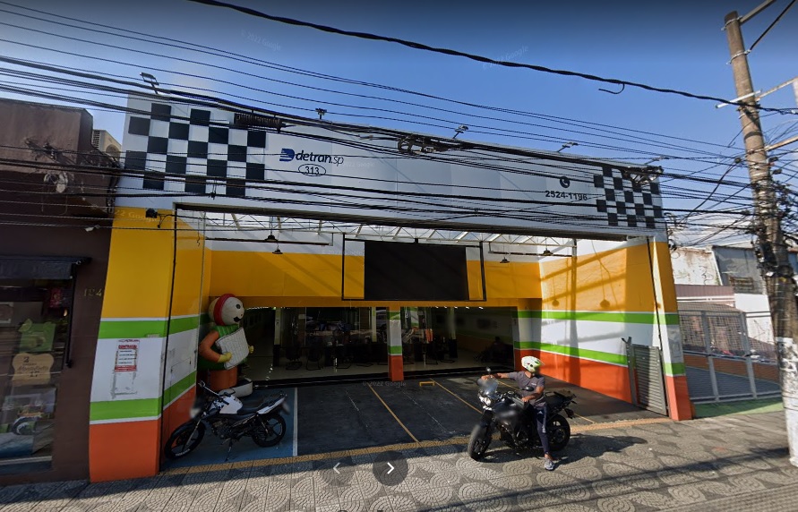 Autoescola Robles multada pelo Procon Guarulhos