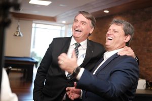 Bolsonaro e Tarcísio de Freitas