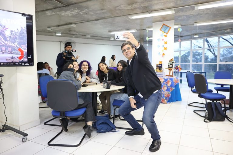 Haddad visita Etec