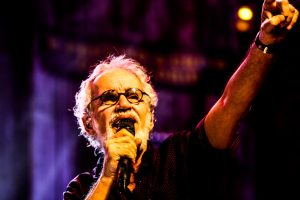 Renato Teixeira, cantor