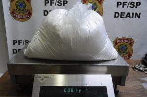 cocaína x aeroporto