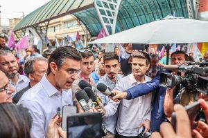 Rodrigo Garcia dá coletiva de imprensa