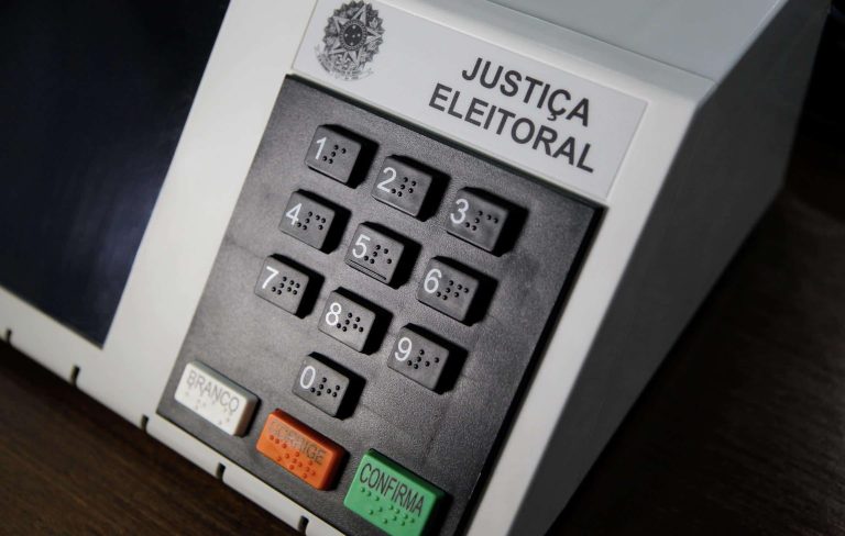 Urna eleitoral