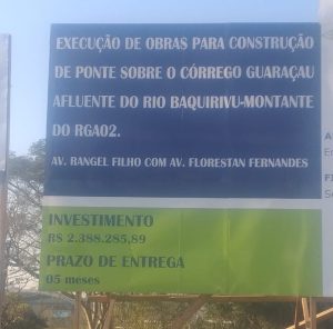 canalização de córrego parada