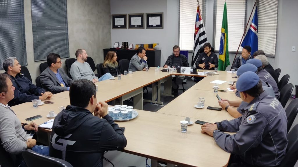 Autoridades reunidas eleição