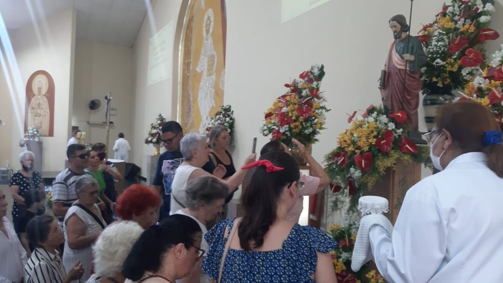 Devotos no Santuário São Judas Tadeu