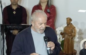 Lula e católicos