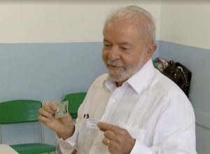 Lula vota em SBC