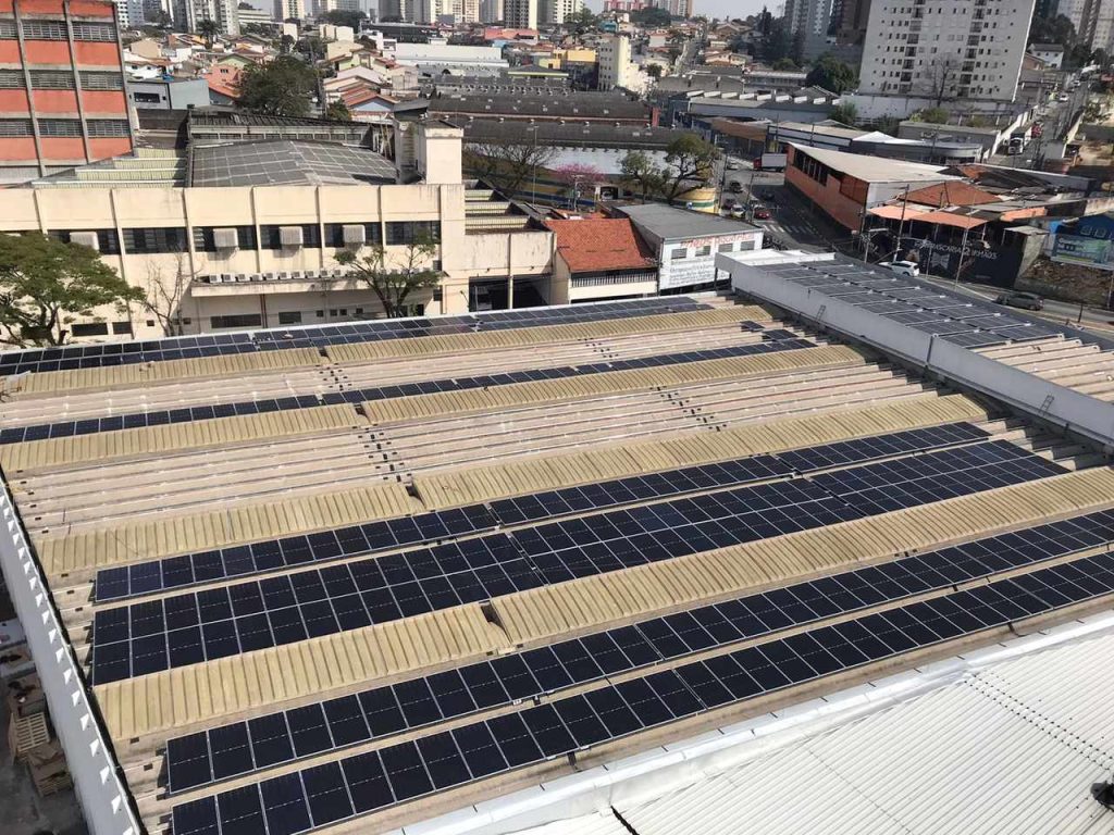 Placa energia fotovoltaica na Câmara Municipal