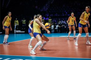 Seleção Brasileira de Vôlei Feminino na final do Mundial contra a Sérvia