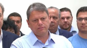 Tarcísio de Freitas no Hospital das Clínicas