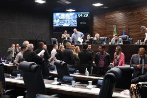 Câmara de Guarulhos x sessão x plenário