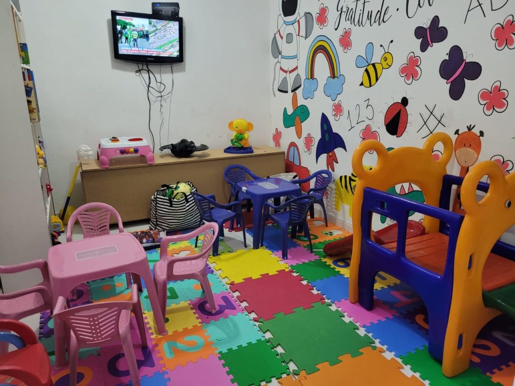 Residência para migrantes e refugiados - brinquedoteca