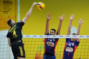 Vôlei Guarulhos x São José (2)