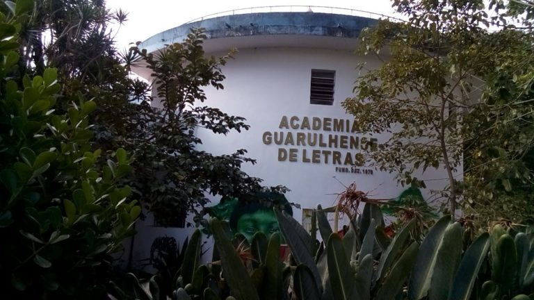Academia Guarulhense de Letras