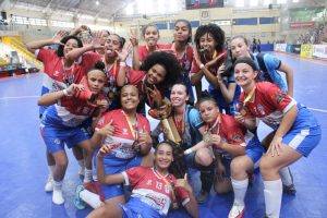 Time feminino sub-17 do Guarulhense