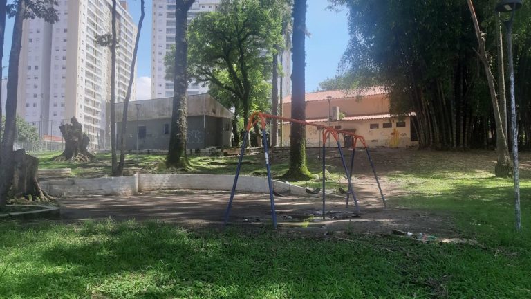 Parquinho infantil do complexo do Lago dos Patos